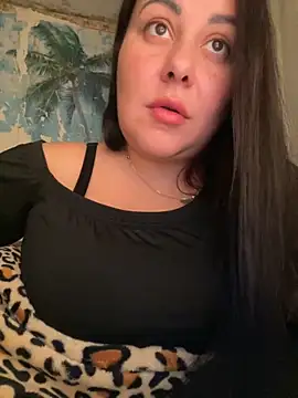 DaisyStreet online show from 11/30/25, 07:29