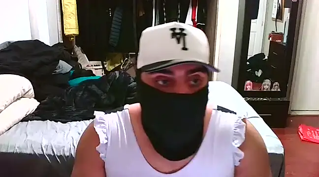 babykayla972 online show from 01/28/25, 12:22