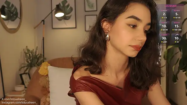 JulietteDee online show from 11/17/25, 09:42