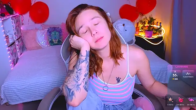 Snapshot of Karen_morris chatting on 03/14/25, 04:09 Karen morris online show from 03/14/25, 04:09