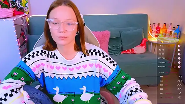 Snapshot of Karen_morris chatting on 10/21/25, 04:08 Karen morris online show from 10/21/25, 04:08