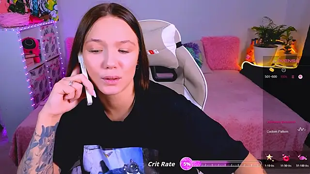 Snapshot of Karen_morris chatting on 11/19/25, 04:56 Karen morris online show from 11/19/25, 04:56