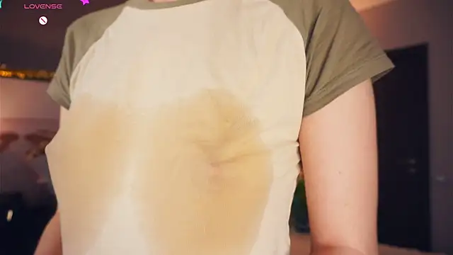 Snapshot of BanemAcard chatting on 12/14/24, 08:02 BanemAcard online show from 12/14/24, 08:02