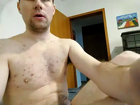 Snapshot of noidentiti chatting on 02/15/25, 12:43 noidentiti online show from 02/15/25, 12:43