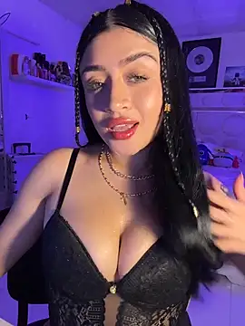 lucianaroy online show from 04/09/26, 03:06