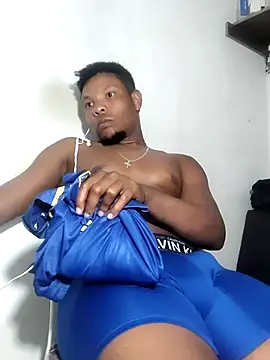 hugo3918  online show from 02/18/26, 03:24