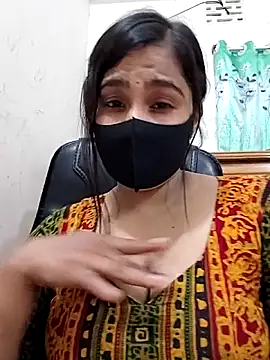 Snapshot of Ritusri_Dotta chatting on 04/19/26, 06:10 Ritusri Dotta online show from 04/19/26, 06:10
