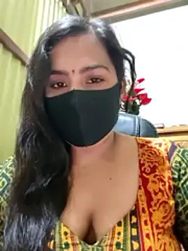 Snapshot of Ritusri_Dotta chatting on 05/19/26, 04:35 Ritusri Dotta online show from 05/19/26, 04:35