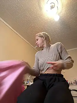 LikaCat online show from 02/09/25, 04:14