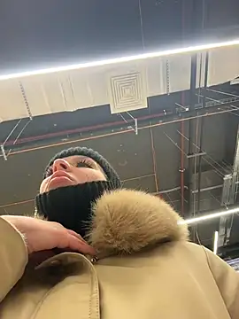 LikaCat online show from 01/19/26, 03:10