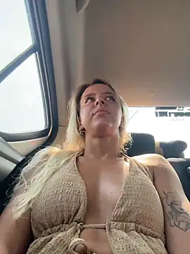 LikaCat online show from 04/04/26, 03:05