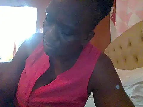 Snapshot of Shaz_brown chatting on 07/19/26, 07:39 Shaz brown online show from 07/19/26, 07:39