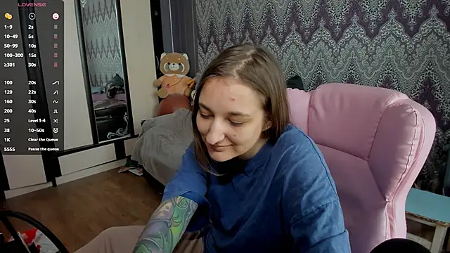 Snapshot of AlexRacc00n chatting on 01/21/25, 09:03 AlexRacc00n online show from 01/21/25, 09:03