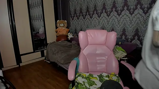 Snapshot of AlexRacc00n chatting on 01/29/25, 02:53 AlexRacc00n online show from 01/29/25, 02:53