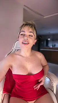 Snapshot of Alison_Diaz17 chatting on 12/13/25, 11:10 Alison Diaz17 online show from 12/13/25, 11:10