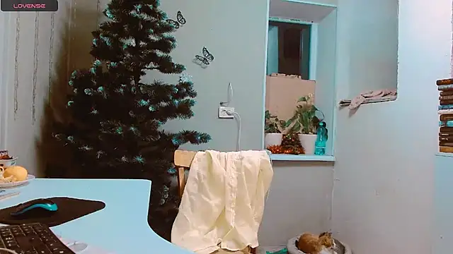 Snapshot of RosaJil chatting on 12/27/24, 03:15 RosaJil online show from 12/27/24, 03:15