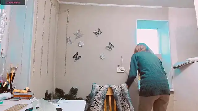 Snapshot of RosaJil chatting on 01/04/25, 02:14 RosaJil online show from 01/04/25, 02:14