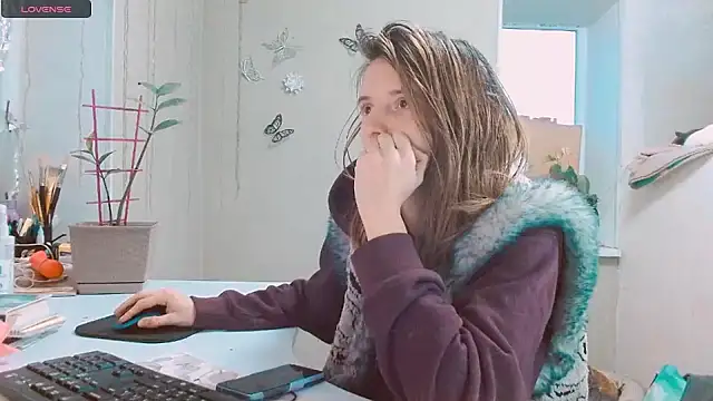 Snapshot of RosaJil chatting on 01/13/25, 02:21 RosaJil online show from 01/13/25, 02:21