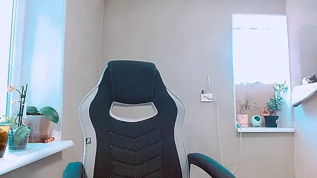 Snapshot of RosaJil chatting on 10/02/25, 01:51 RosaJil online show from 10/02/25, 01:51