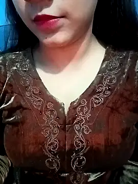 Snapshot of Gulabo-jaan chatting on 12/18/24, 07:58 Gulabo-jaan online show from 12/18/24, 07:58