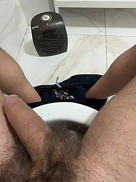 pino8787 online show from 02/01/25, 10:34