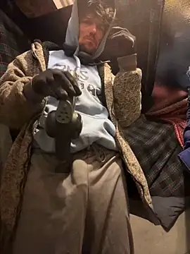 Snapshot of Followthepiper chatting on 03/02/25, 02:00 Followthepiper online show from 03/02/25, 02:00