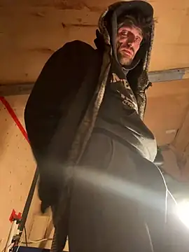 Snapshot of Followthepiper chatting on 03/05/25, 06:54 Followthepiper online show from 03/05/25, 06:54