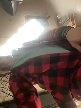 Snapshot of Followthepiper chatting on 03/19/25, 09:06 Followthepiper online show from 03/19/25, 09:06