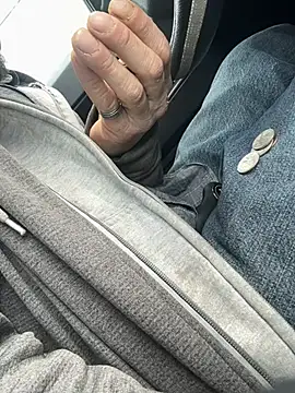 Snapshot of Followthepiper chatting on 03/20/25, 04:31 Followthepiper online show from 03/20/25, 04:31