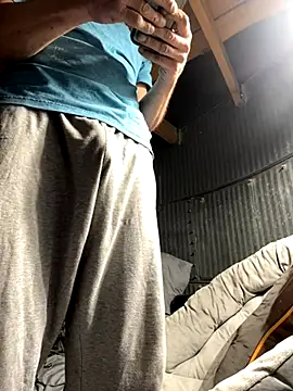 Snapshot of Followthepiper chatting on 09/20/25, 08:15 Followthepiper online show from 09/20/25, 08:15