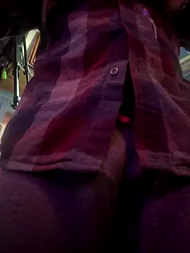 Snapshot of Followthepiper chatting on 11/29/25, 10:18 Followthepiper online show from 11/29/25, 10:18