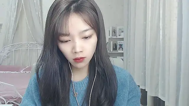 Jenny-Z online show from 02/09/26, 02:04