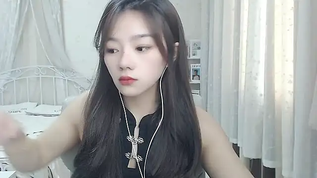 Snapshot of Jenny-Z chatting on 05/14/26, 02:29 Jenny-Z online show from 05/14/26, 02:29