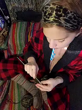 Snapshot of shadow199393 chatting on 12/19/24, 08:55 shadow199393 online show from 12/19/24, 08:55