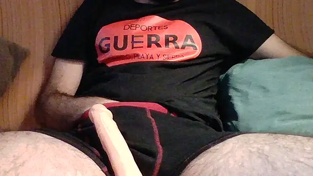 elpanamiguel25 online show from 01/28/25, 12:11