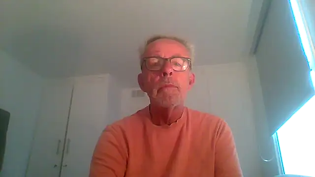 tuggy59 online show from 09/20/25, 05:19
