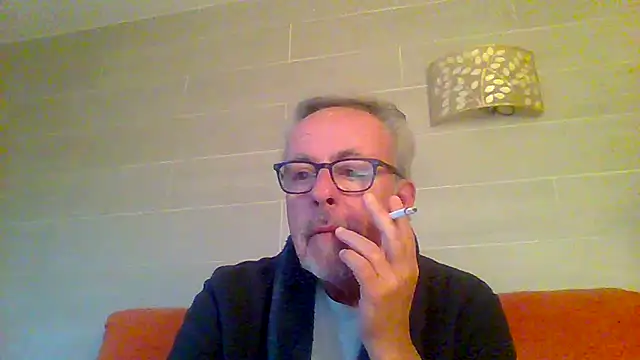 tuggy59 online show from 01/06/26, 07:23