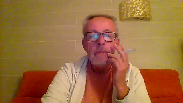 tuggy59 online show from 01/13/26, 06:08