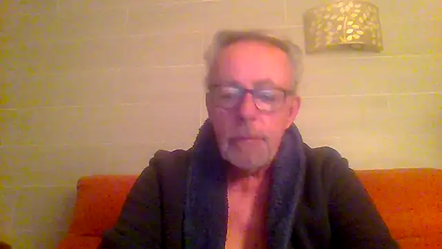 tuggy59 online show from 03/19/26, 05:22