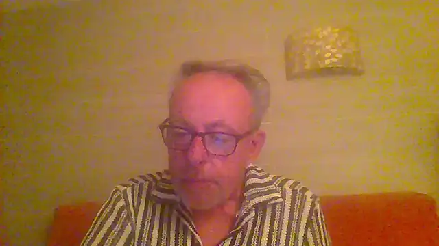 tuggy59 online show from 05/04/26, 04:41