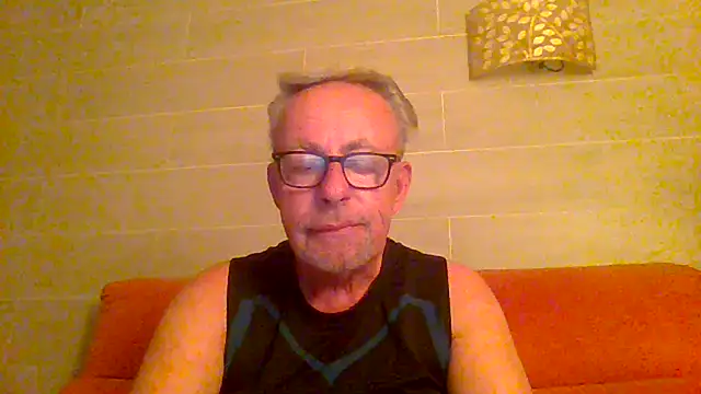 tuggy59 online show from 07/06/26, 04:20