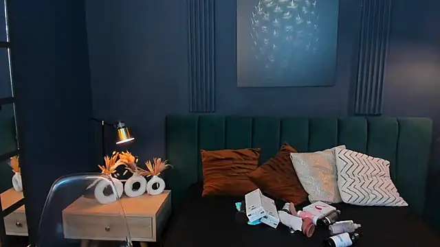 Snapshot of taylor_bennet chatting on 03/12/25, 12:15 taylor bennet online show from 03/12/25, 12:15