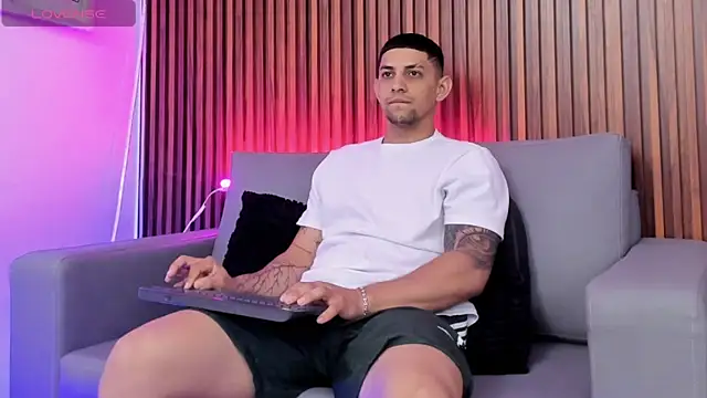 Alex cute77 online show from 03/12/26, 12:22