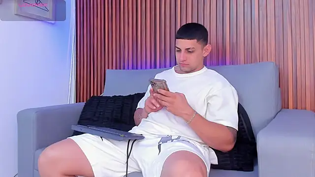 Alex cute77 online show from 03/16/26, 12:09