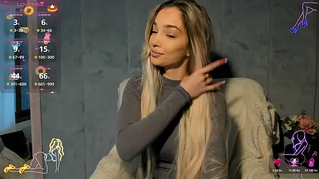 Snapshot of Sassy_Teen chatting on 11/05/25, 10:26 Sassy Teen online show from 11/05/25, 10:26