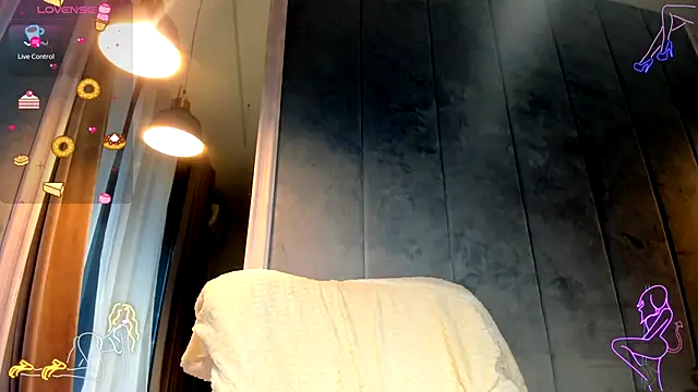 Snapshot of Sassy_Teen chatting on 11/08/25, 09:31 Sassy Teen online show from 11/08/25, 09:31