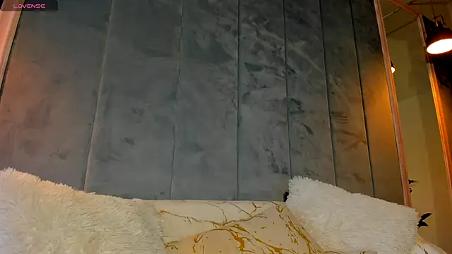 Snapshot of Sassy_Teen chatting on 11/24/25, 08:47 Sassy Teen online show from 11/24/25, 08:47