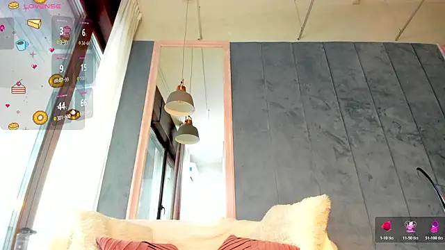 Snapshot of Sassy_Teen chatting on 02/04/26, 08:42 Sassy Teen online show from 02/04/26, 08:42