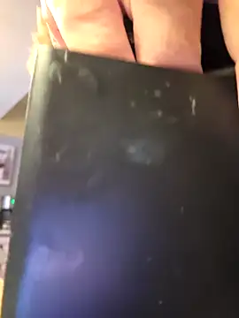 Southern Bella online show from 12/03/25, 03:32