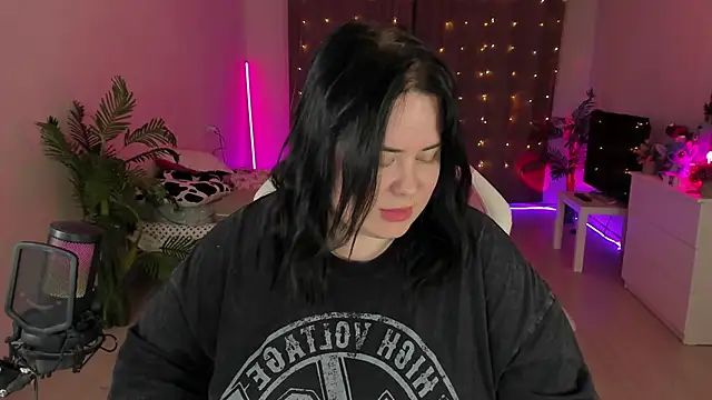 Akemi BBW online show from 09/08/25, 04:39